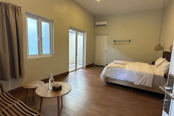 Room 4 of 22