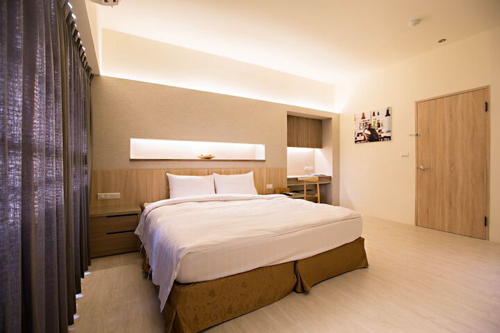 Room 10 of 59