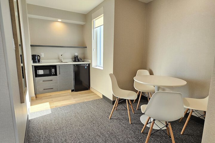 Private kitchenette