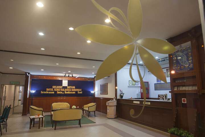 Hotel Entry