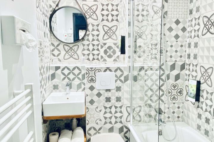 Clean Restrooms