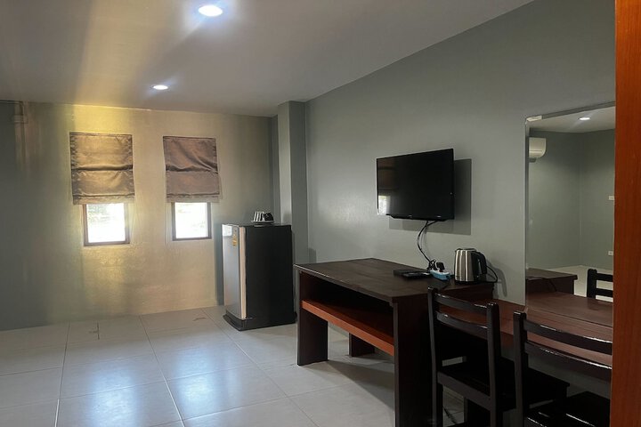 Room 12 of 53