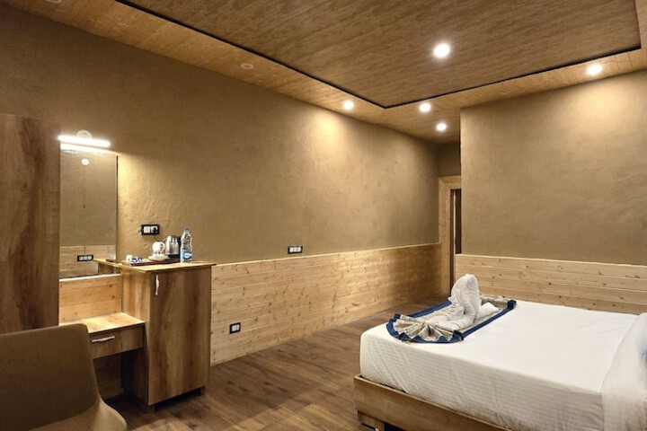 Room 17 of 41