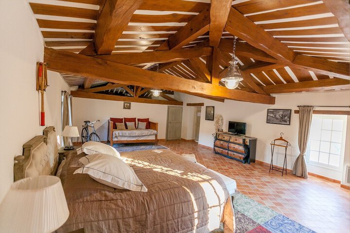 Room 3 of 31