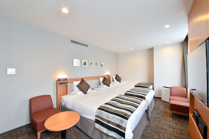 Room 21 of 105