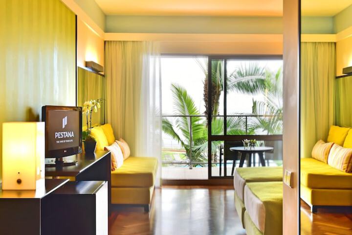 Room 75 of 250