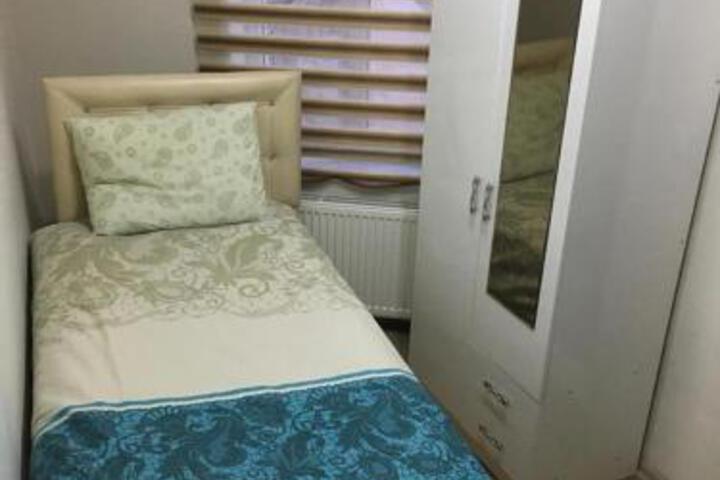 Room 7 of 7