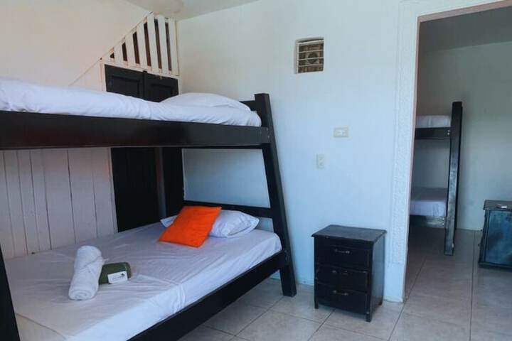 Room 4 of 23