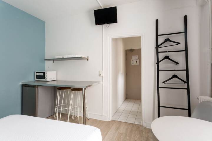 Room 12 of 39