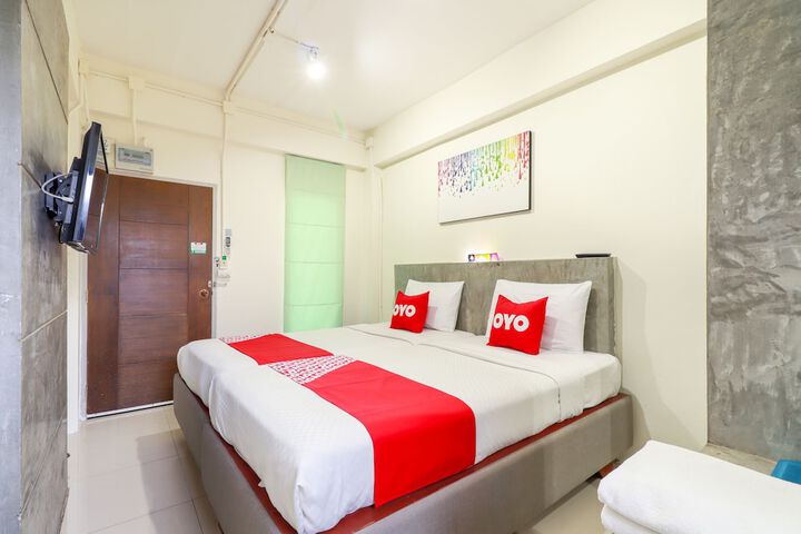 Room 19 of 29