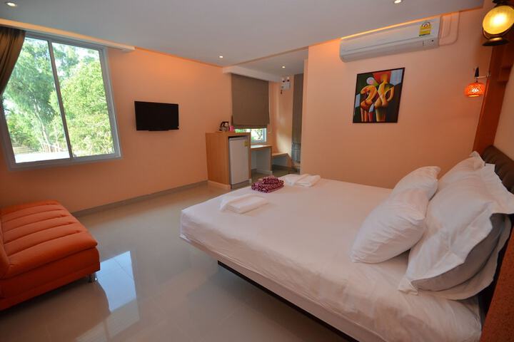 Room 10 of 60