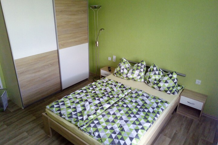 Room 5 of 60