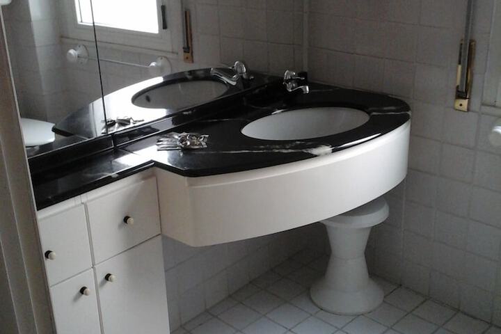Clean Restrooms