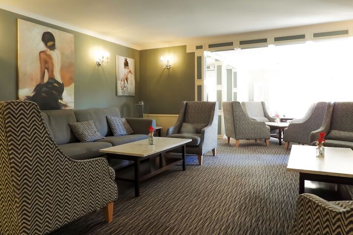 Hotel Interior 4 of 116