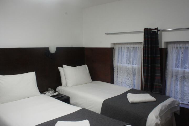 Room 48 of 127