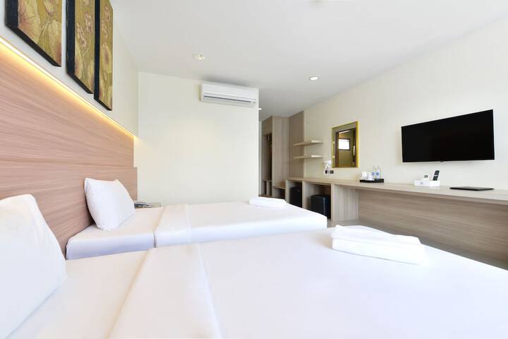 Room 20 of 43