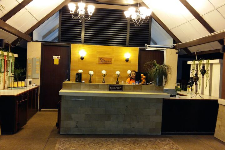 Hotel Interior 4 of 73