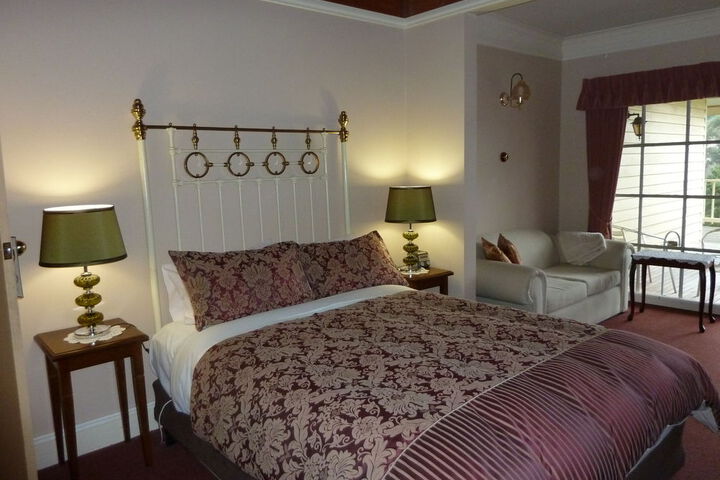 Room 2 of 13