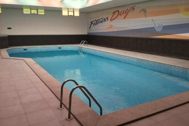 Pool 16 of 34
