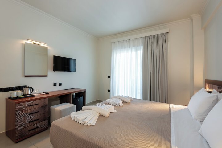 Room 10 of 39