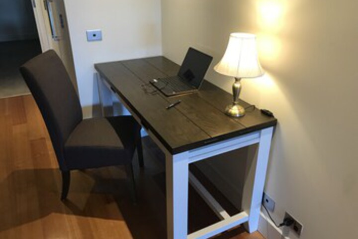 Room 37 of 69