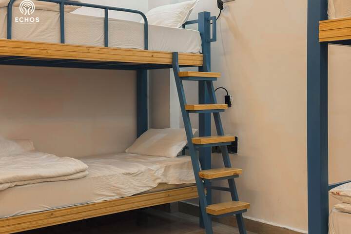Room 35 of 52