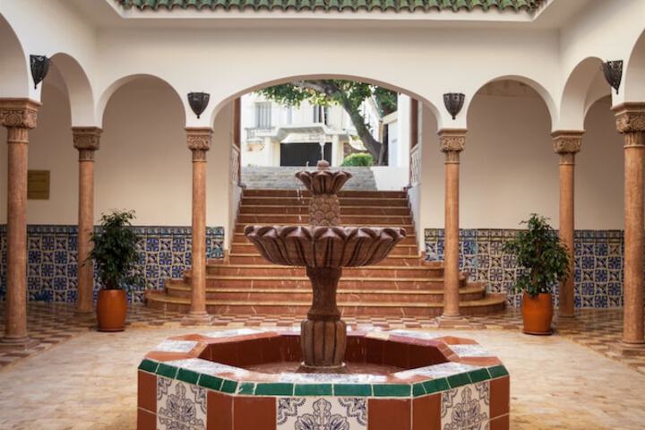 Hotel Lobby
