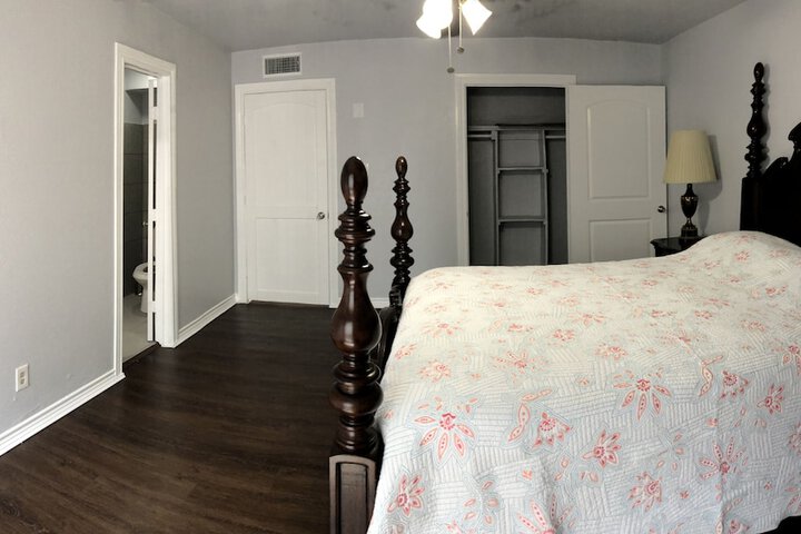 Room 3 of 5