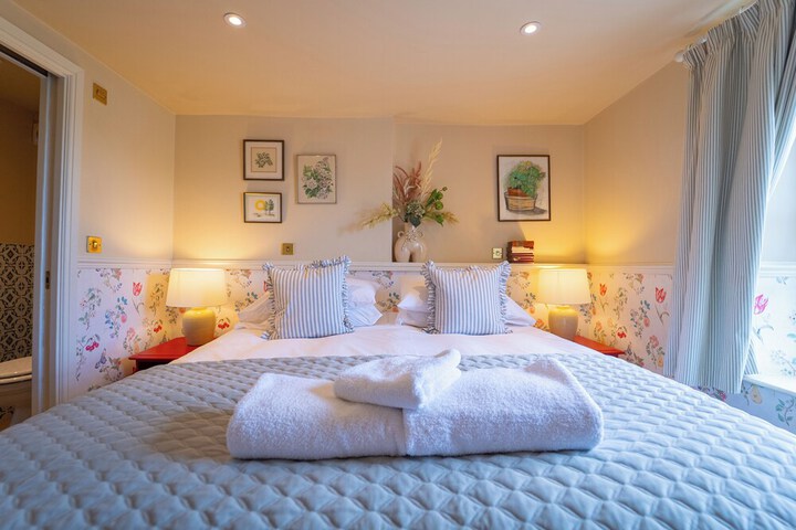 Room 35 of 116