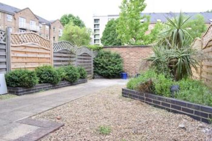 Terrace/Patio 15 of 16