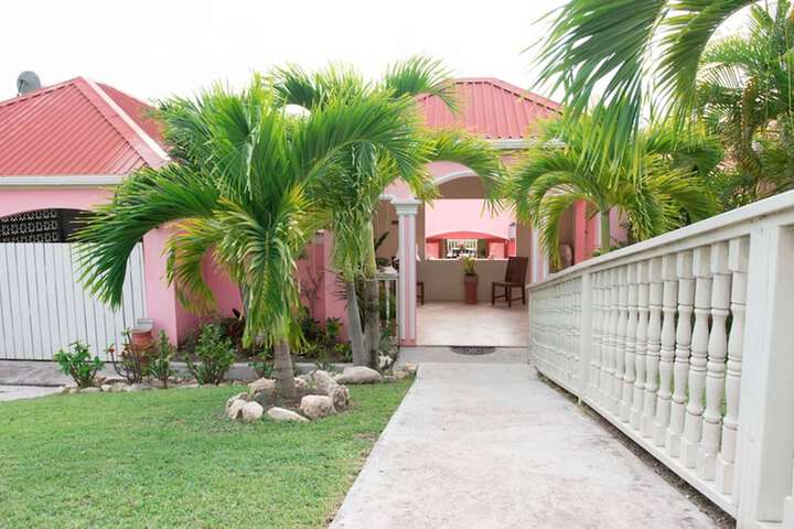 Hotel Exterior 41 of 47