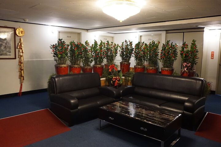 Hotel Interior 4 of 96