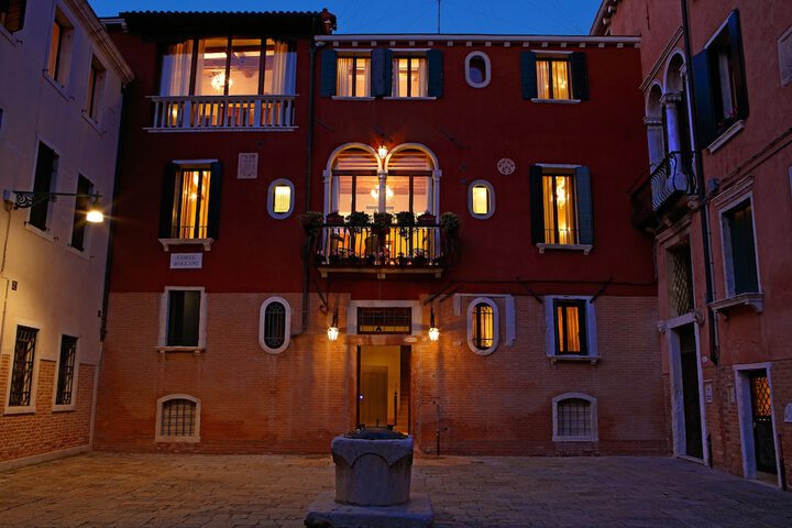 Hotel 60 of 60