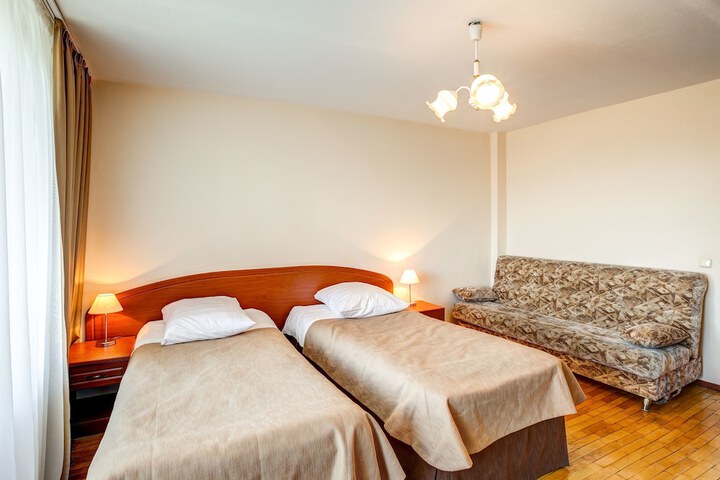 Room 5 of 52