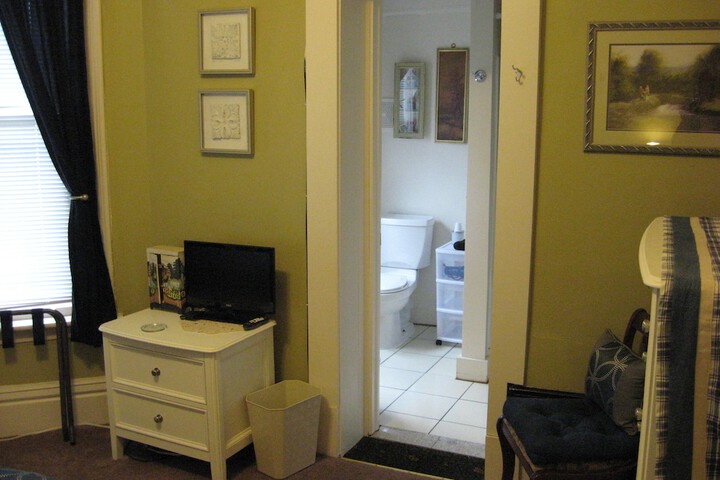 Room 20 of 114