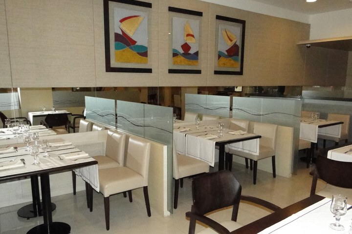 Dining 58 of 69