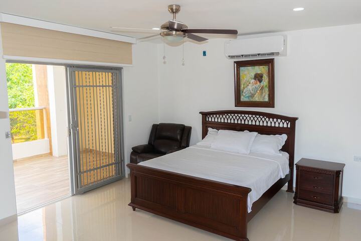 Room 5 of 31