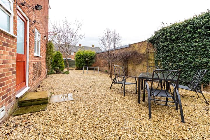 Terrace/Patio 50 of 77