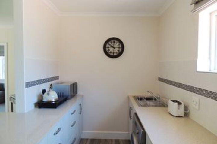 Room 80 of 142
