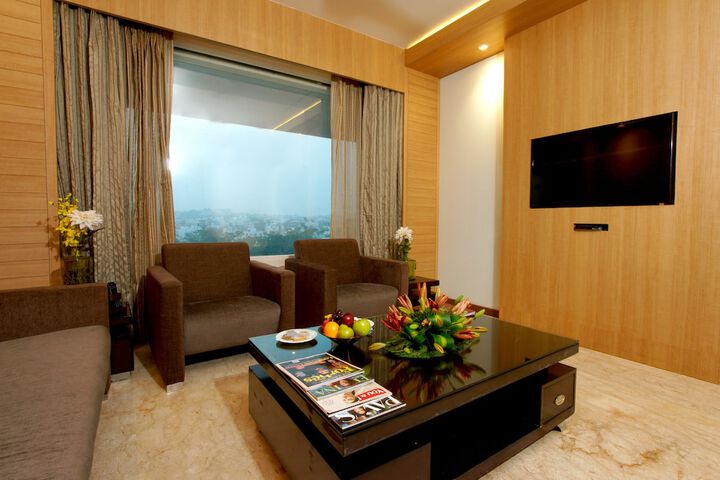 Room 22 of 66