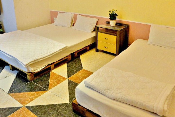 Room 13 of 39