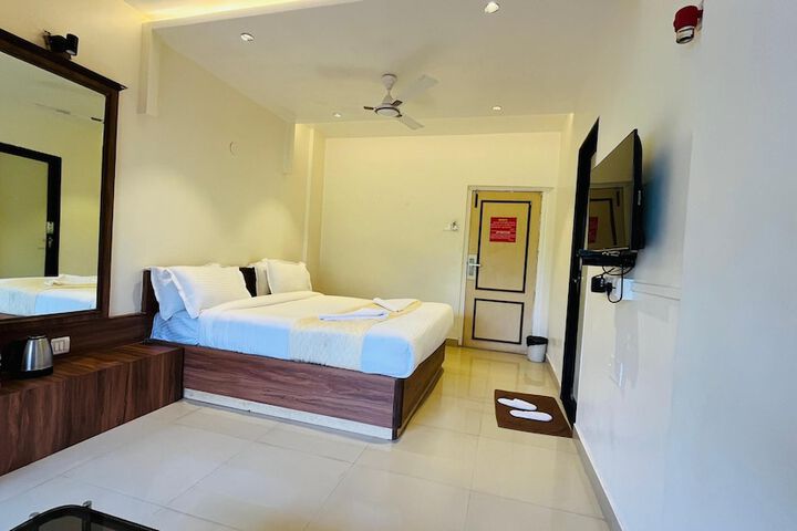 Room 12 of 39