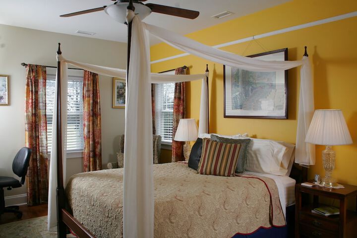 Room 3 of 39