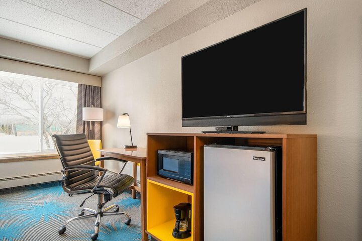 Room 26 of 45