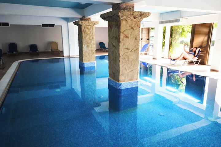 Pool 37 of 123