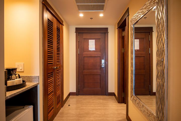 Room 13 of 101