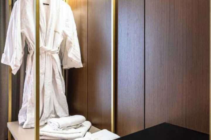 Room 101 of 265