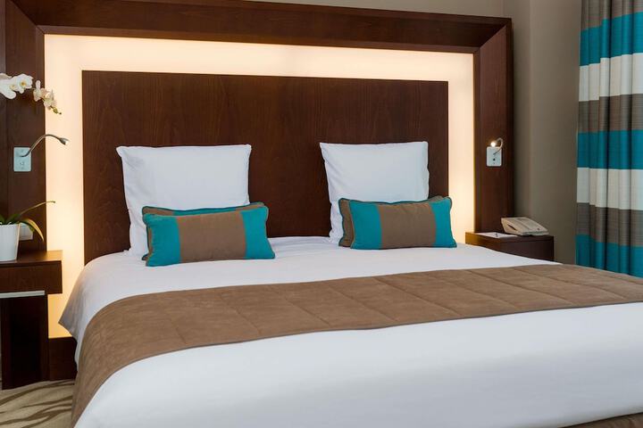 Room 40 of 130