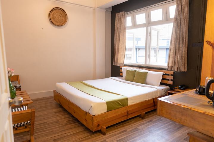 Room 12 of 49