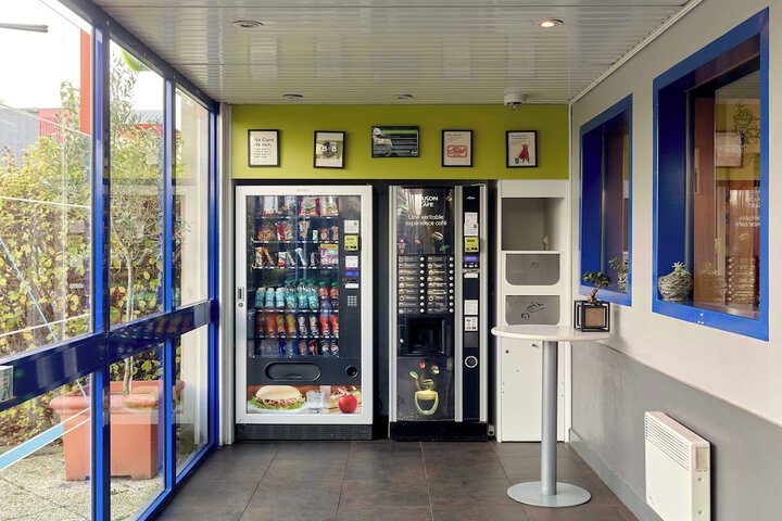Vending machine